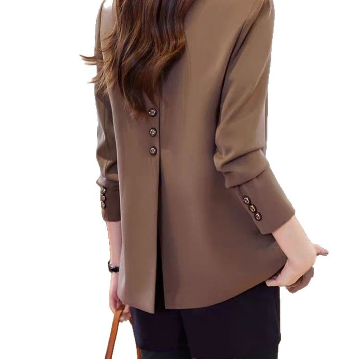 Blazer tendance pour femmes avec coupe ajustée Chic & Stil