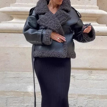 Veste élégante en cuir synthétique pour femme avec doublure en teddy douce et coupe décontractée Chic & Stil