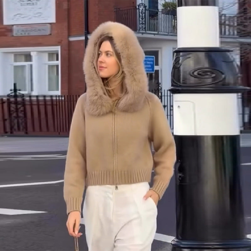 Ladies Knit Pullover with Fur Collar Lune London