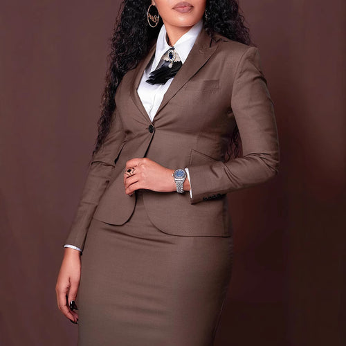 Women Elegant Business Suit with Fitted Skirt and Blazer Lune London