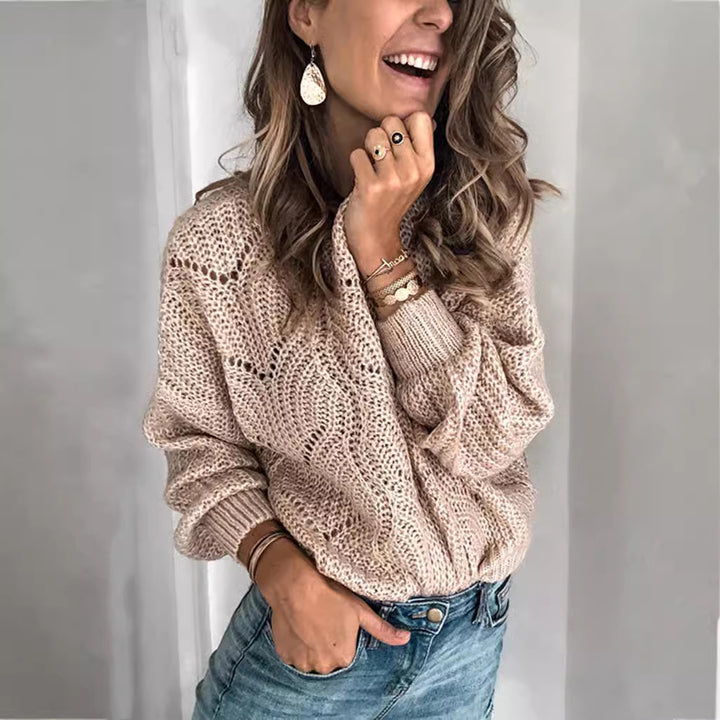 Lightweight knitted sweater for women with casual fit Lune London
