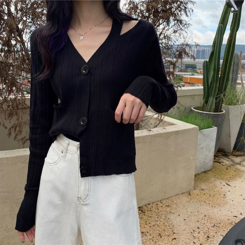 Cardigan élégant pour femmes avec col en V et poches Chic & Stil