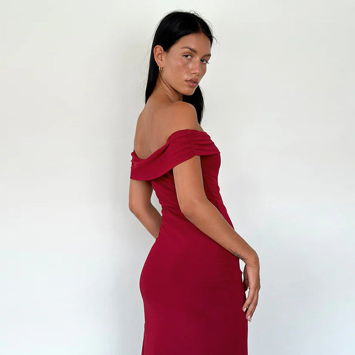 Ladies Elegant Maxi Dress Off-Shoulder with High Slit and Chic Sculpting Design