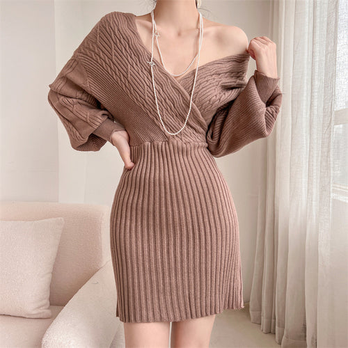 Ladies Elegant knitted dress with V-neck and textured top Lune London