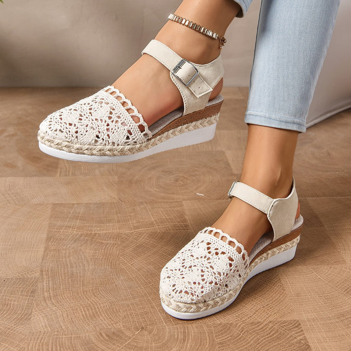 Wedge sandals for women with a sturdy strap design and a breathable material upper Lune London