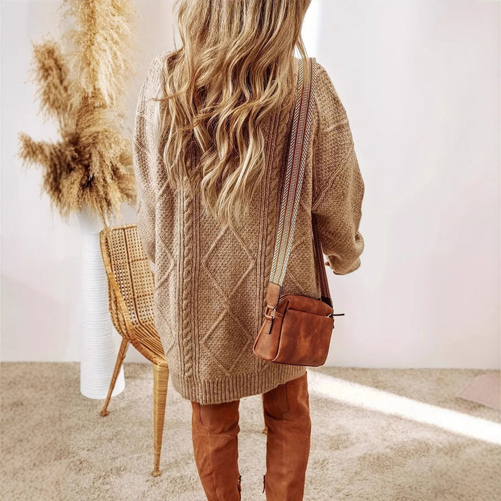 Women’s oversized casual knit dress with cable knit pattern Lune London