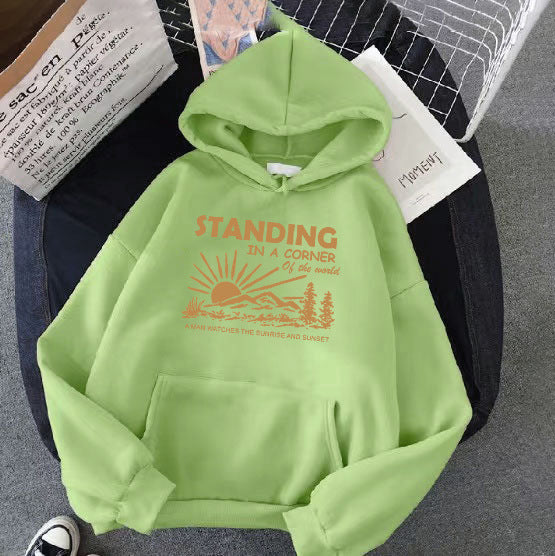 Women's hoodie with inspiring landscape design Chic & Stil