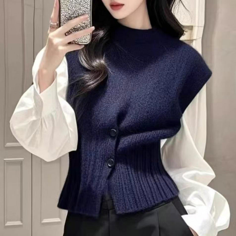 Knit cardigan for women with turtleneck and visible button closure Lune London