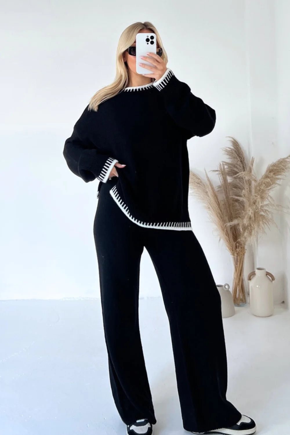 Oversized knitted set for women with contrasting decorative seams Lune London