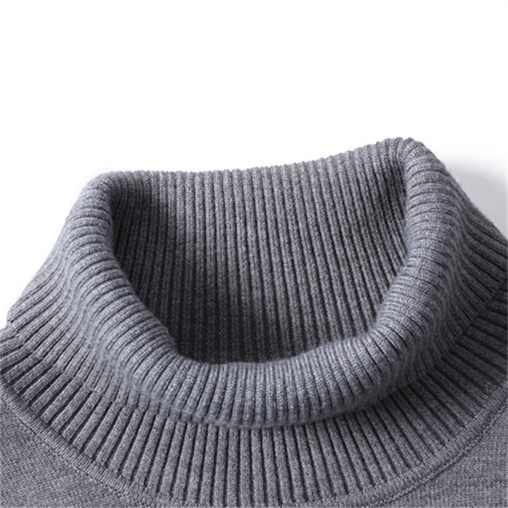 Knit sweater for men with high collar and fine rib pattern Lune London