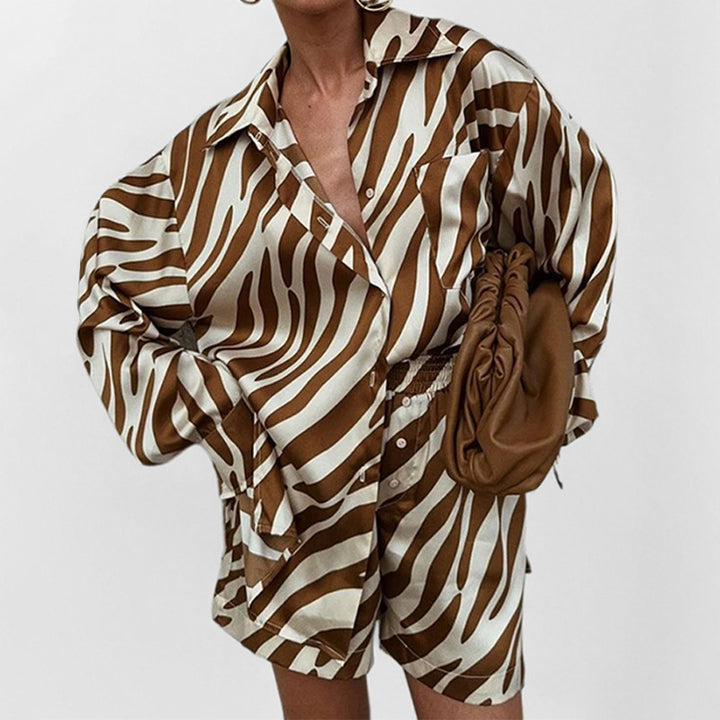 Chemise Oversize Femme avec Imprimé Zèbre et Manches Courtes Chic & Stil