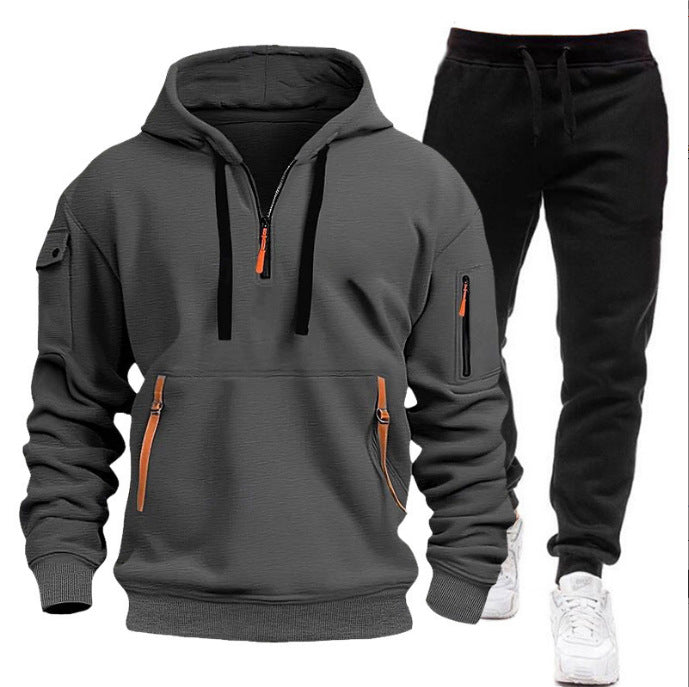 Women's hoodie with functional zip pockets and athletic fit Chic & Stil