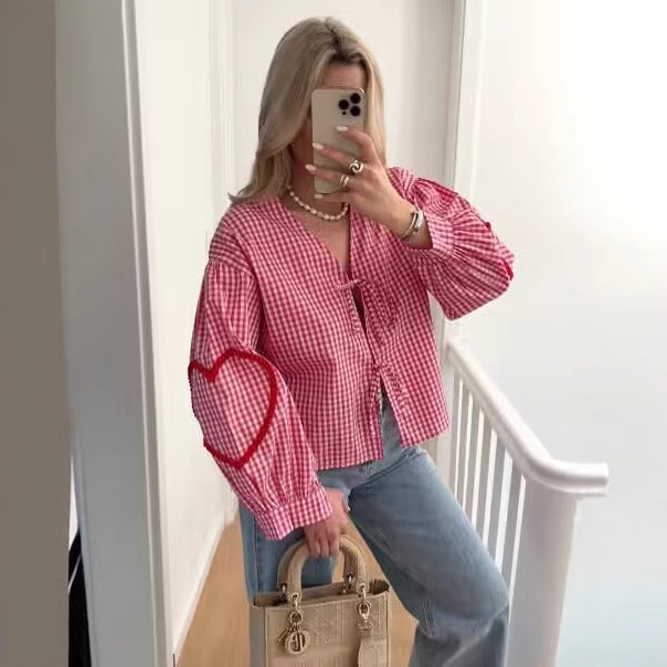 Shirt for women with puffy sleeves and a modern checkered design Lune London