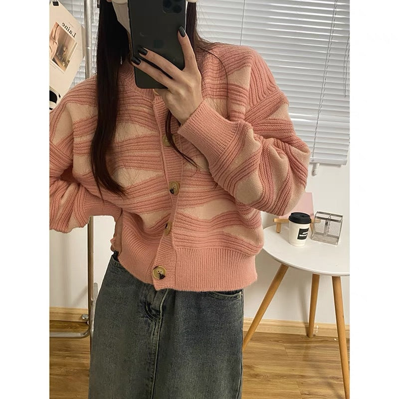 Blazer en tricot ample pour femmes avec motif grossier et fermeture à boutons Chic & Stil