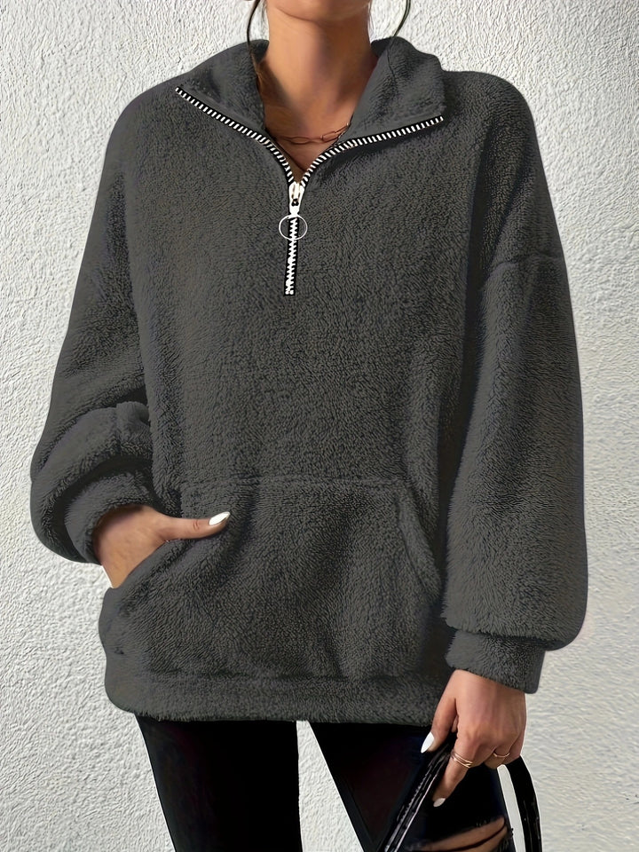 Cozy fleece sweater for women with half-zip and side pockets Lune London