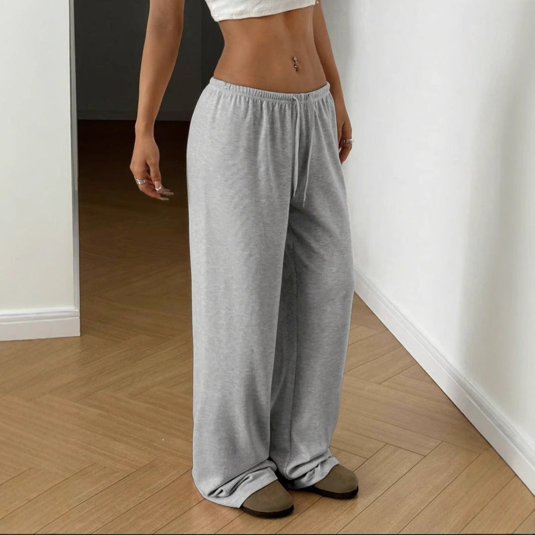 Loose sweatpants for ladies with elastic waistband Lune London