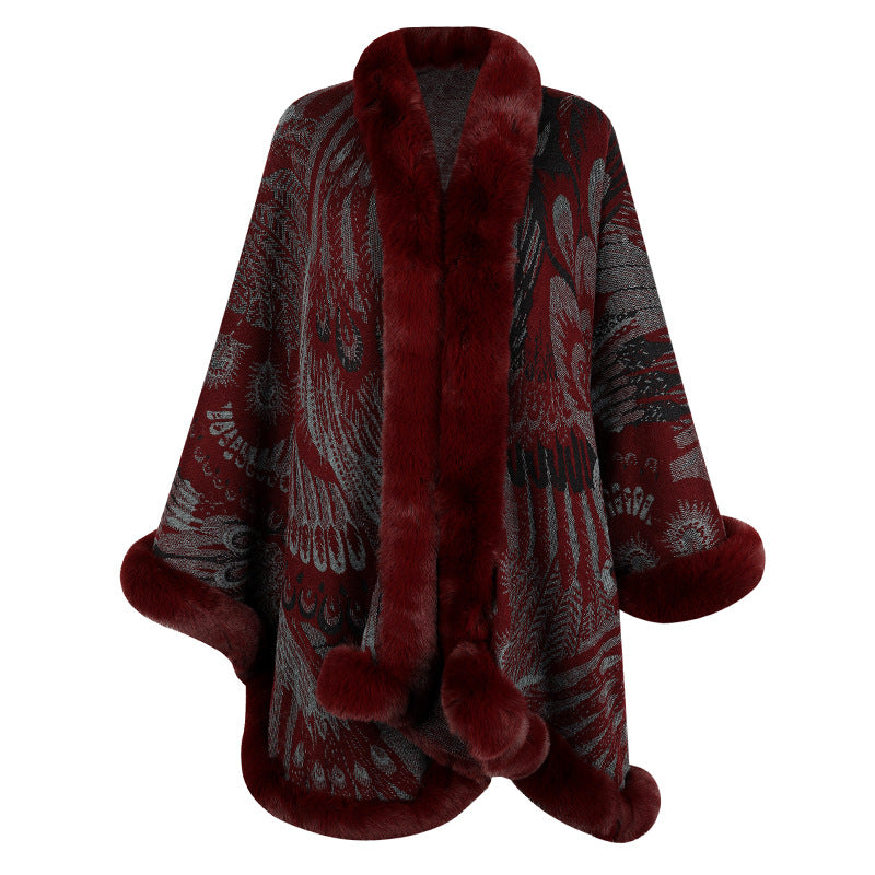 Lune London | Women's luxurious poncho with decorative fleece heat protection
