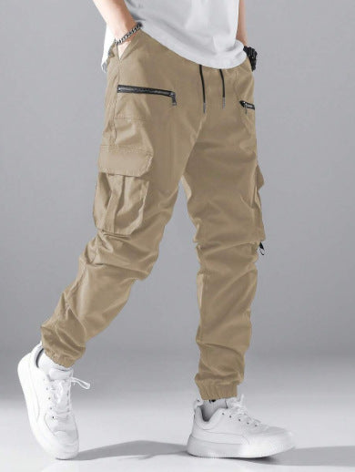 Men's cargo pants with modern zippered pockets Lune London