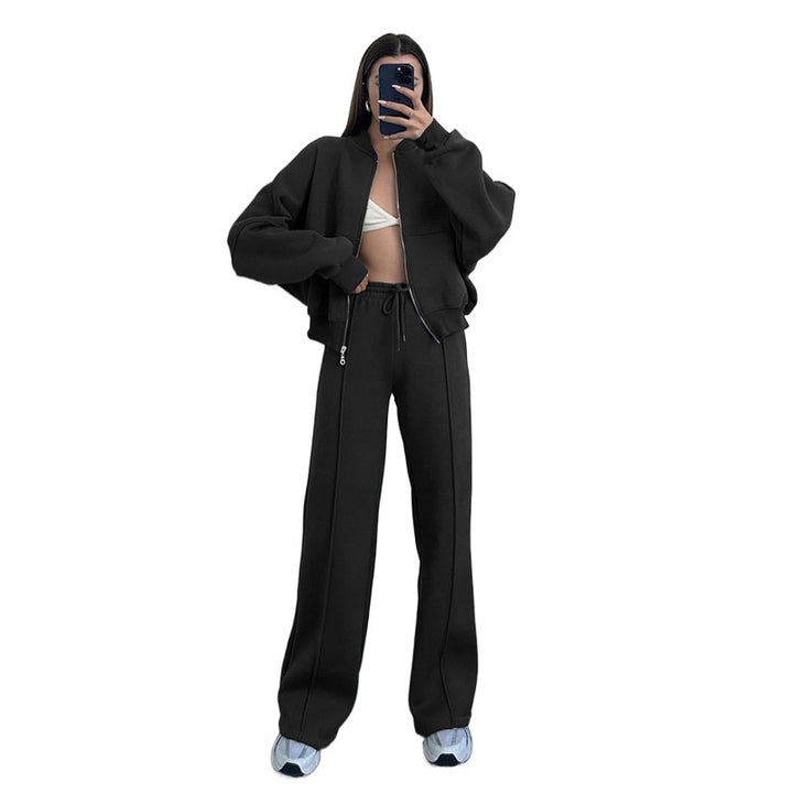 Casual set for women in soft fleece with jacket and pants Lune London