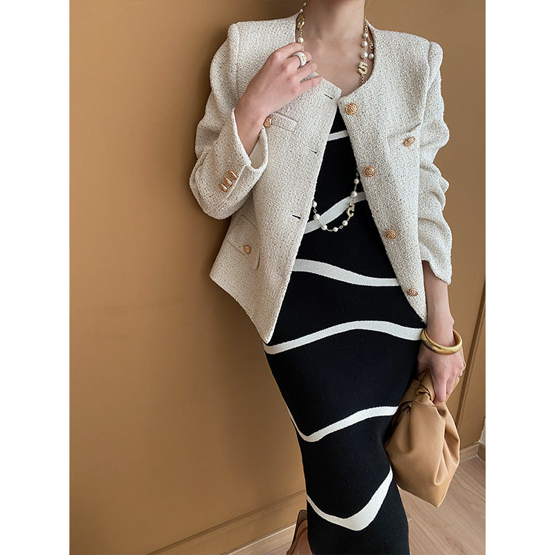Women’s classic bouclé jacket with textured fabric Chic & Stil