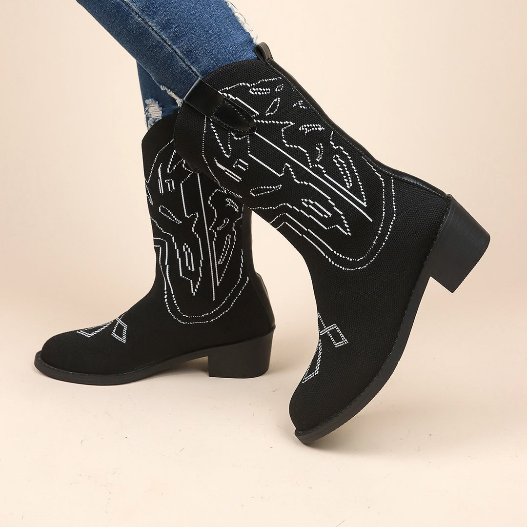 Women's cowboy boots with an artistic embroidered pattern and a sturdy heel Lune London