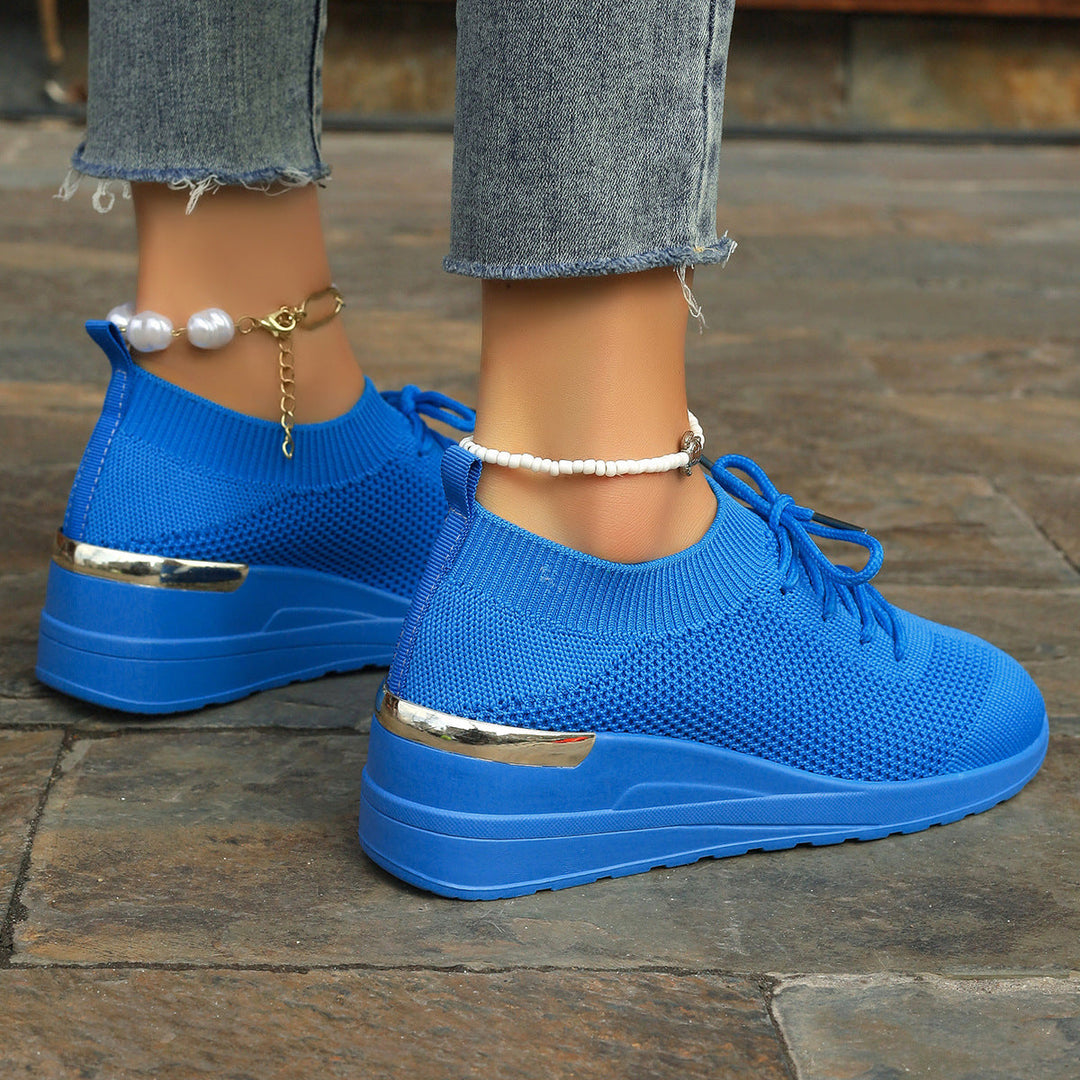 Women's Comfortable Sport Sneakers with Breathable Upper Material and Elegant Platform Sole Lune London