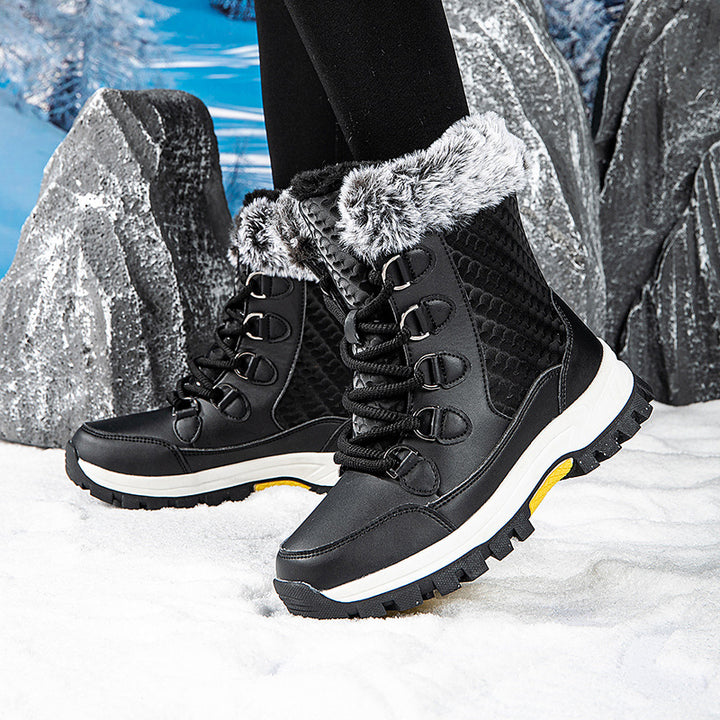 Thermal winter boots for women with non-slip sole and insulating lining Lune London