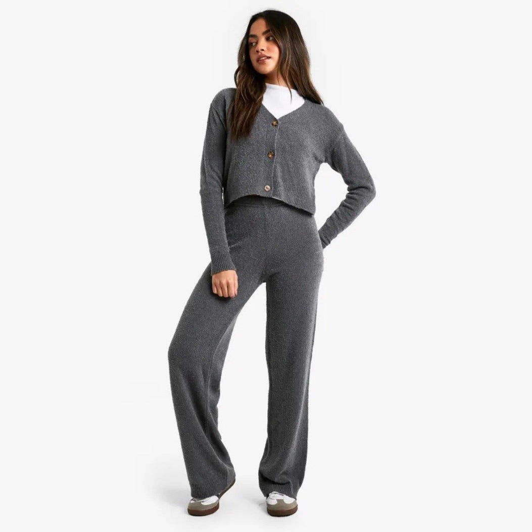 Women's loungewear set with stylish cardigan and comfortable loose pants Lune London