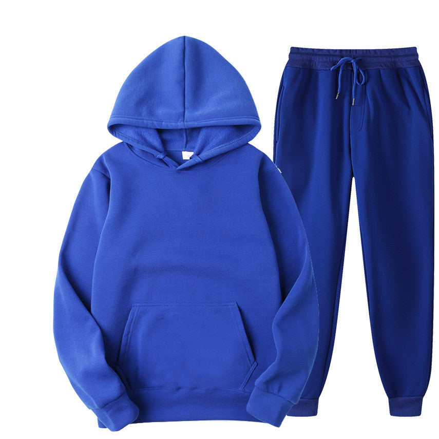Women comfortable tracksuit set with kangaroo pocket and practical cuffs Lune London