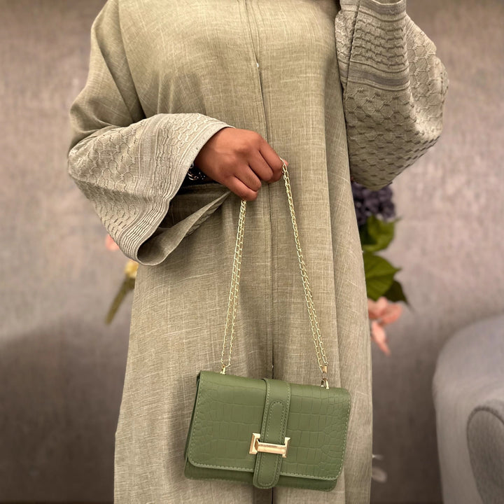 Elegant maxi dress for women with trendy trumpet sleeves and fine details Lune London