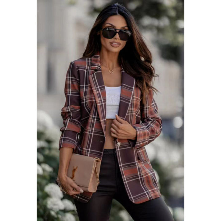 Oversized plaid blazer for women in a modern style with elegant details Lune London
