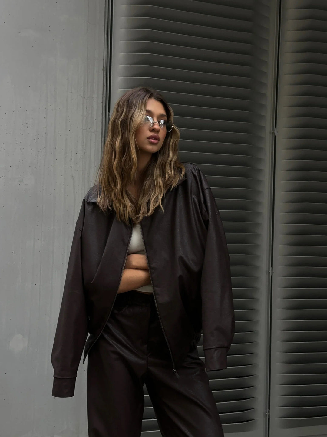 Casual synthetic leather set for women with oversized jacket and comfortable pants Lune London
