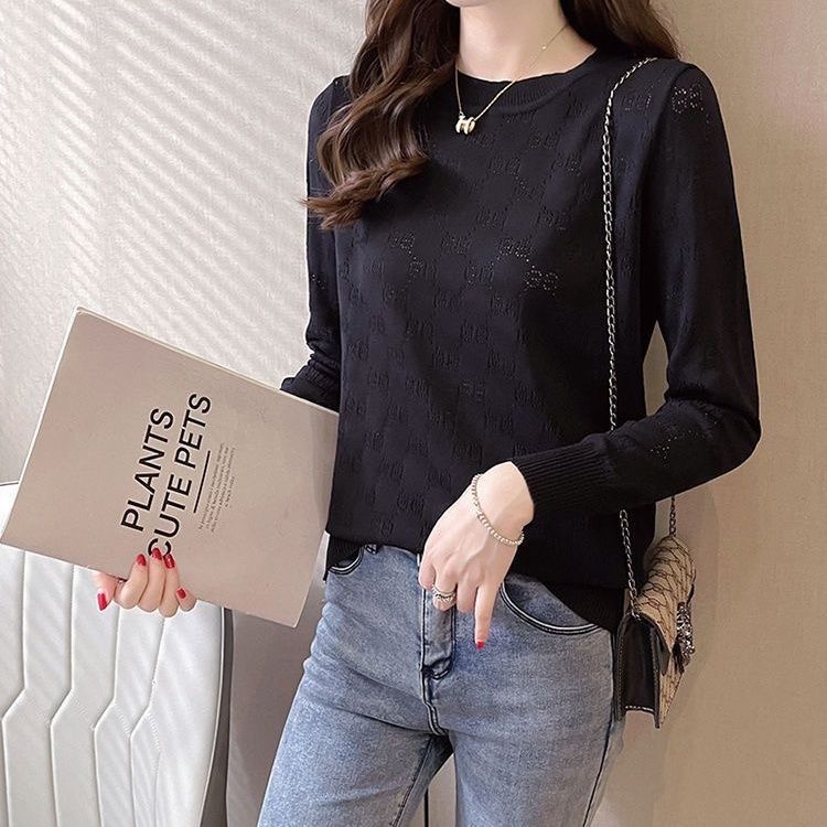 Pull en maille pour femmes avec une texture élégante en motif œillet Chic & Stil
