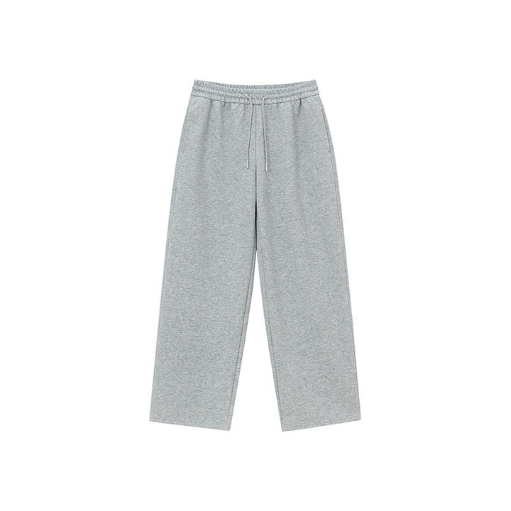 Loose jogger pants for women with elastic waistband and side pockets Lune London