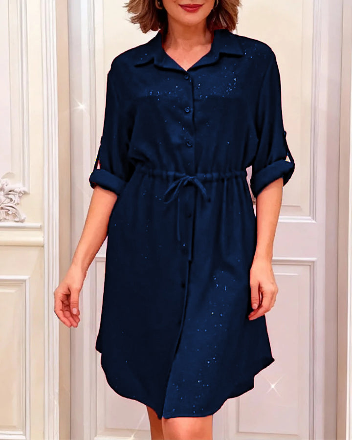 Robe chemise pour femmes avec cordon de taille et accents scintillants Chic & Stil