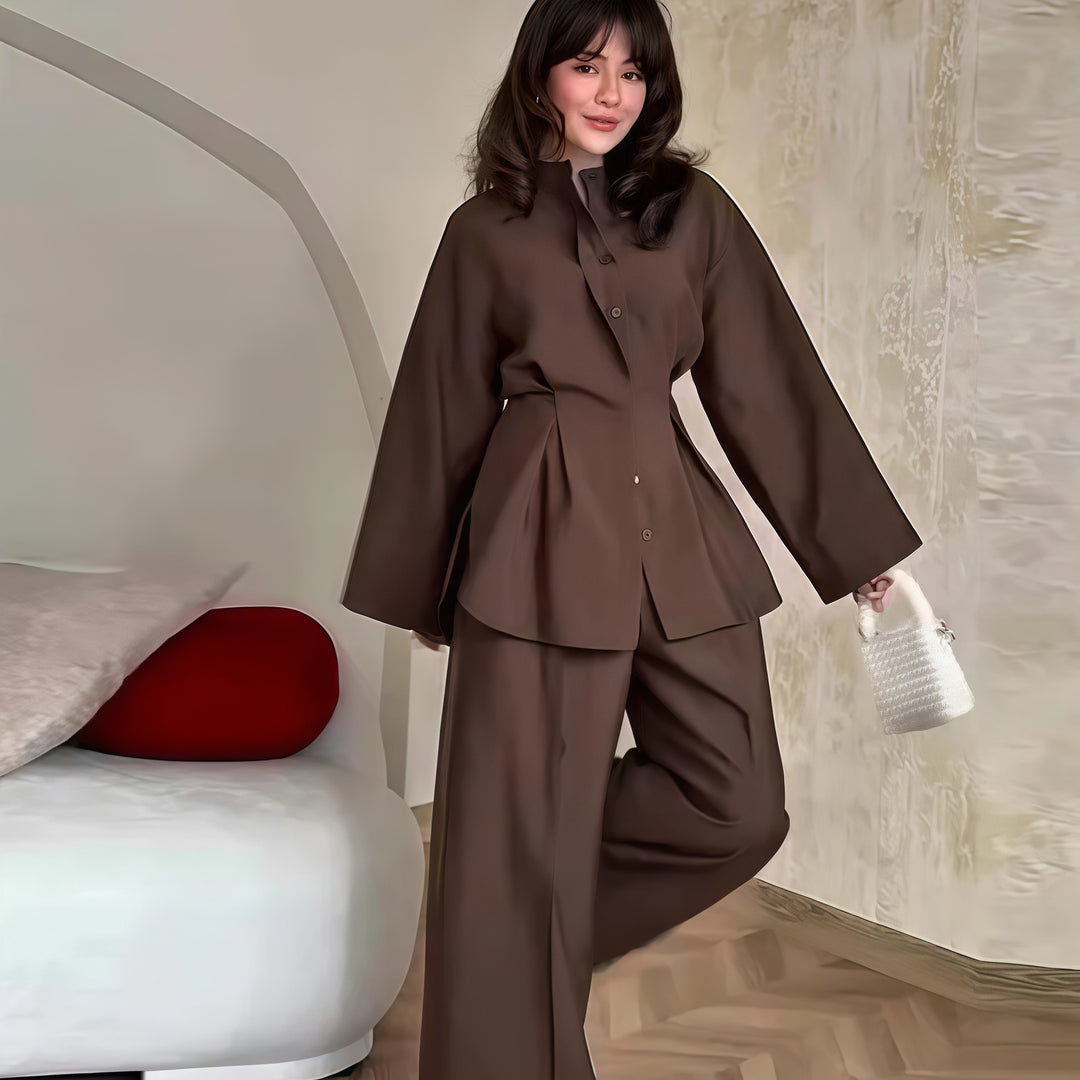 Ladies casual overalls with flared sleeves and button closure Lune London