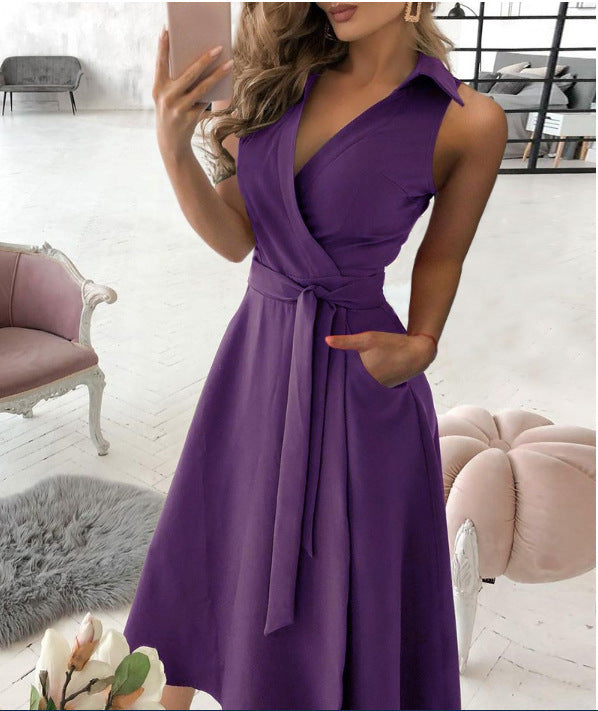Wrap dress for women with elegant V neckline and belt at the waist Lune London