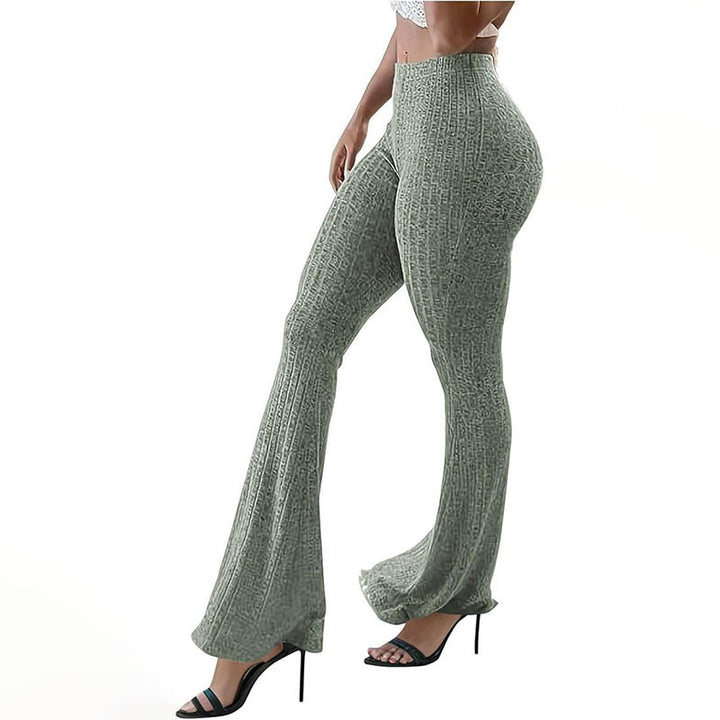 Jeans leggings évasés pour femmes avec une texture gaufrée tendance Lune London