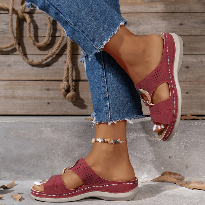 Fashion strappy sandals for women with breathable inserts and a stylish buckle Lune London