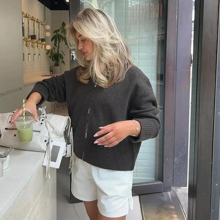 Veste en tricot oversize pour femmes avec zipper intégral Chic & Stil