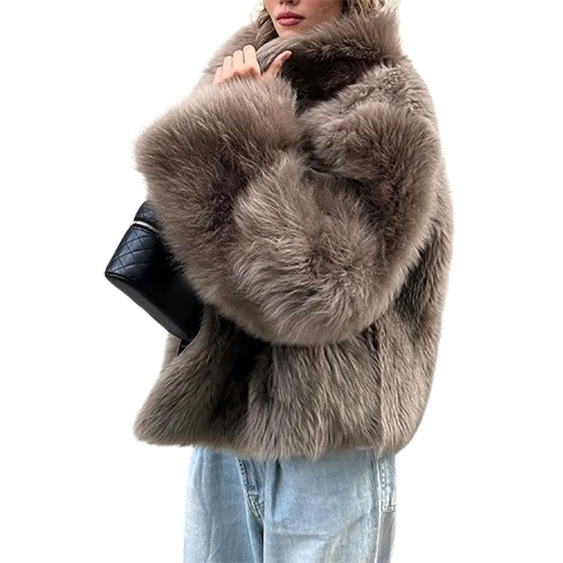 Ladies Faux Fur Jacket with Voluminous Collar Lune London