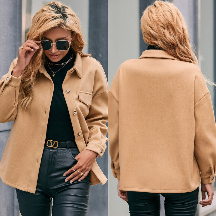 Oversized fleece jacket for women with practical pockets and trendy cut Lune London