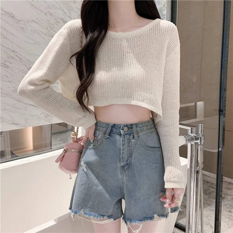 Women's Cropped Knit Sweater with Fine Weave Pattern and Casual Shoulder Areas