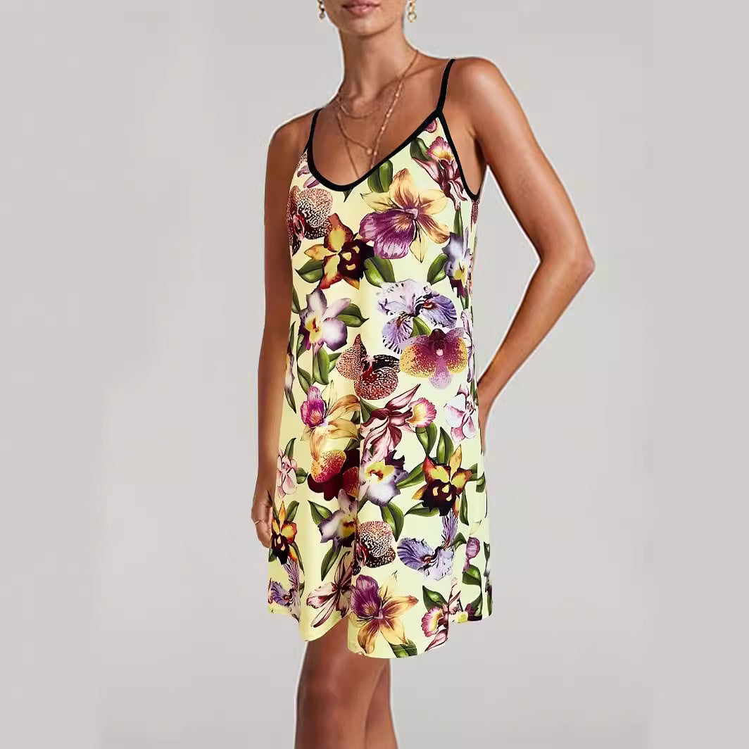 Floral summer dress for ladies with spaghetti straps and A-line Lune London