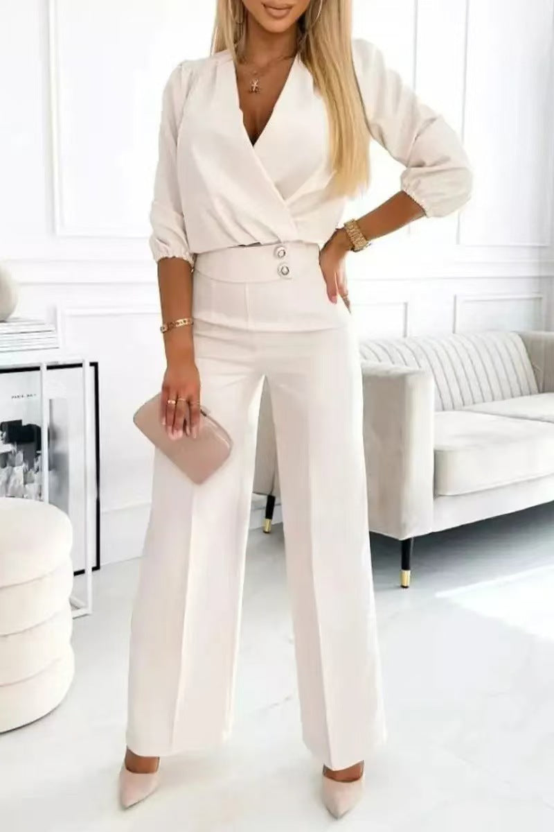 Combinaison élégante pour femme avec haut envolé et jambes taille haute Chic & Stil