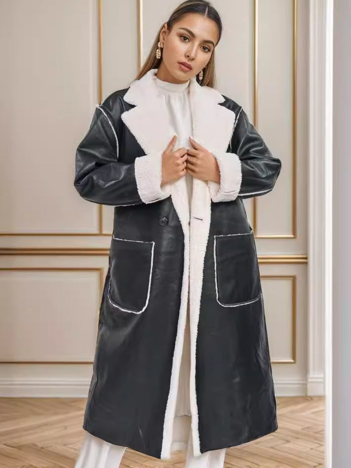 Luxurious bathrobe for women in soft fleece Lune London