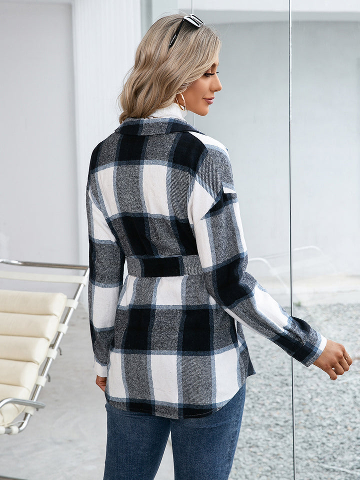 Checked shirt for women with pockets and trendy cut Lune London
