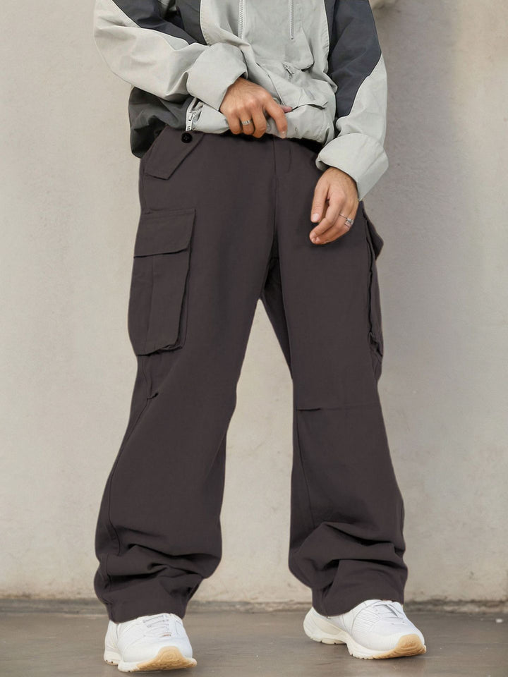 Cargo pants for women in a casual urban Lune London
