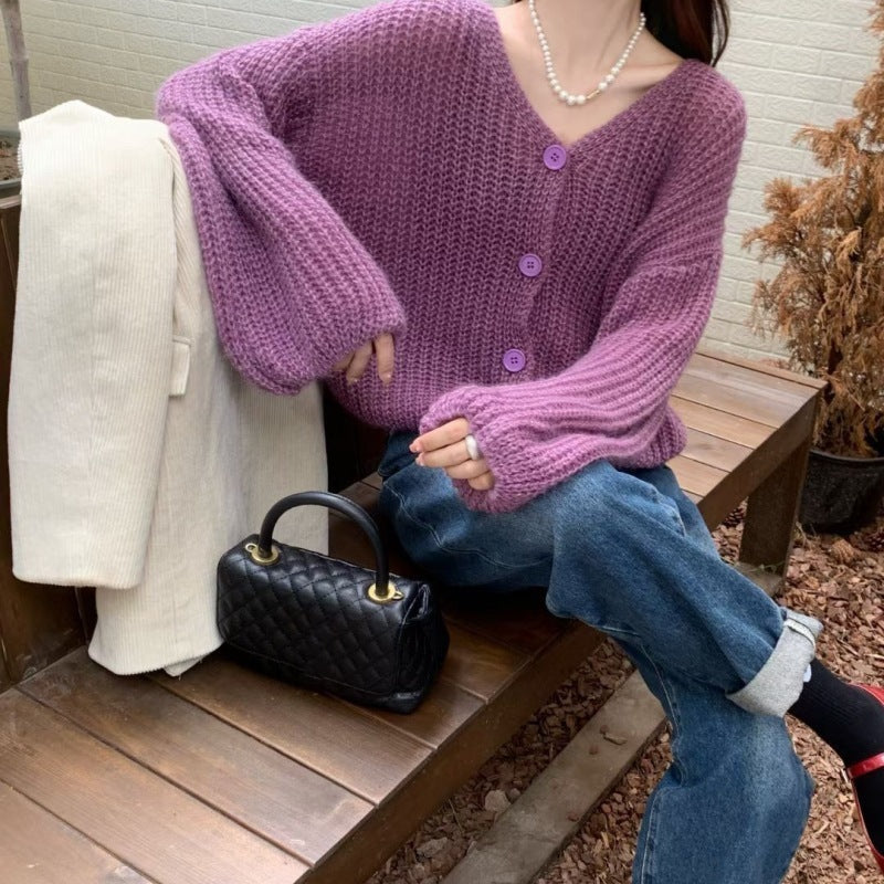 Cardigan pour femmes avec des manches surdimensionnées et détail de bouton Chic & Stil