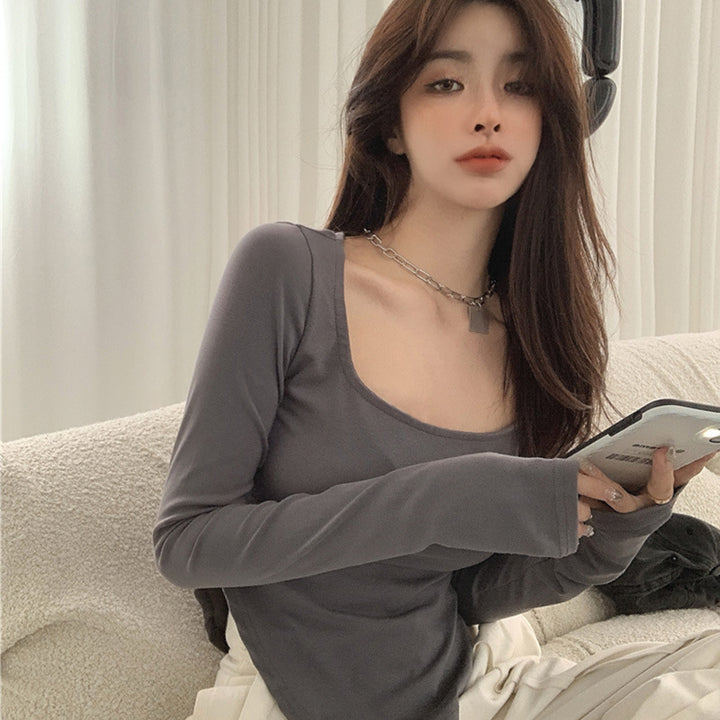 Women's Long Sleeve Top with Wide Round Neckline and Elastic Cuffs